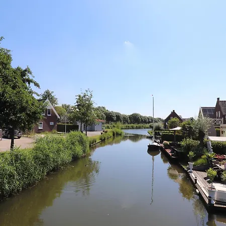 In South Holland By The Water Vakantiehuis