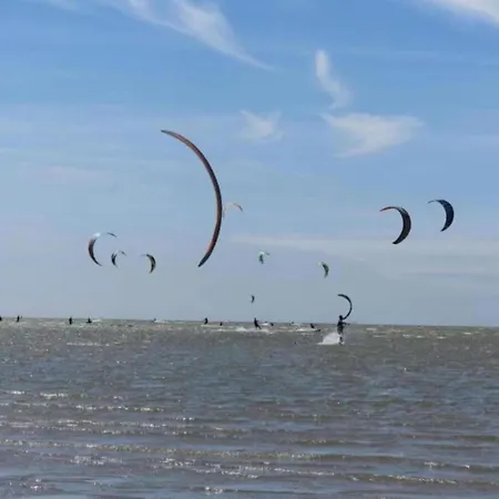 In South Holland By The Water Vakantiehuis