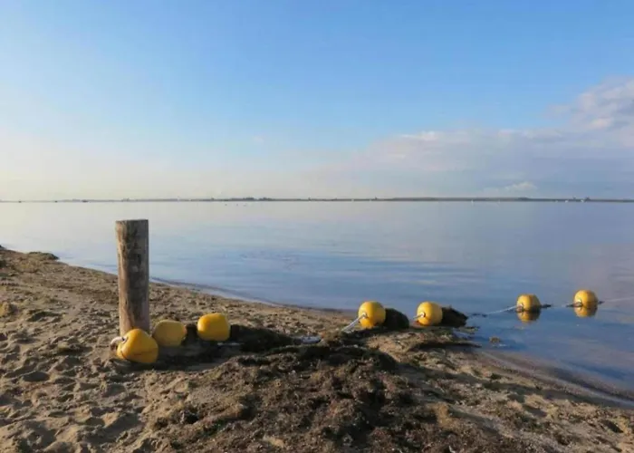 In South Holland By The Water בית נופש