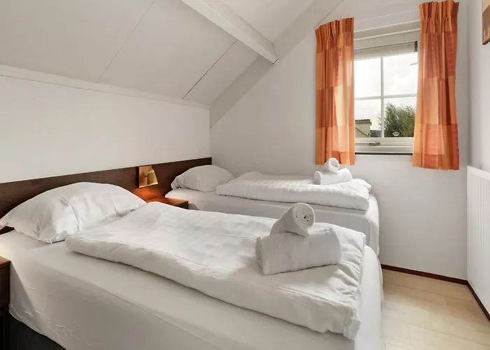 Сasa de vacaciones In South Holland By The Water